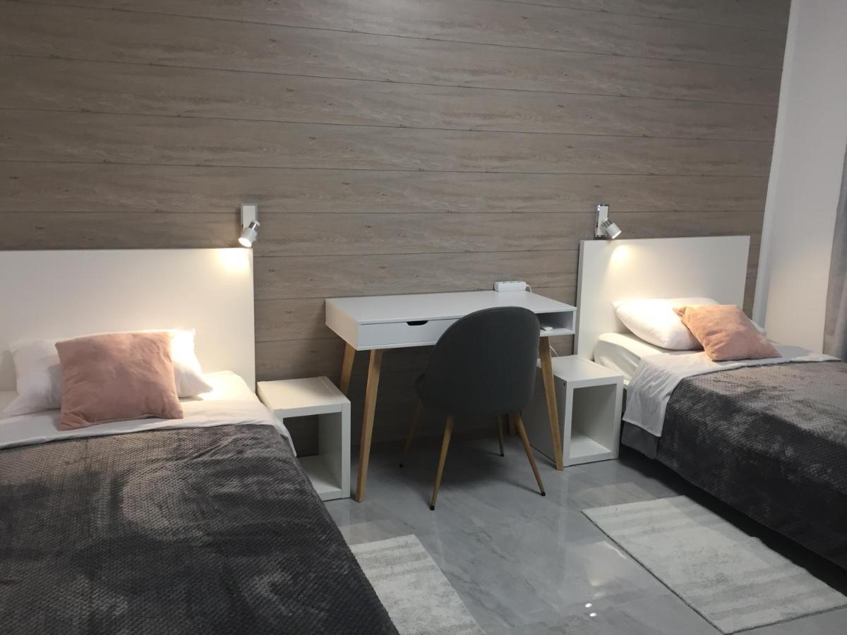 Apartman Sonas 2 With Free Private Parking Karlovac Εξωτερικό φωτογραφία