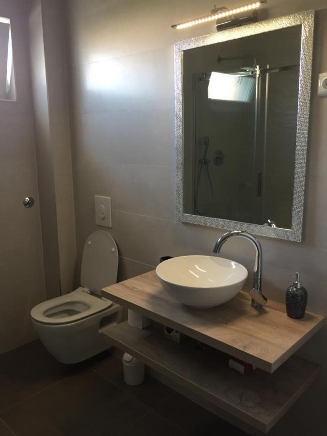 Apartman Sonas 2 With Free Private Parking Karlovac Εξωτερικό φωτογραφία