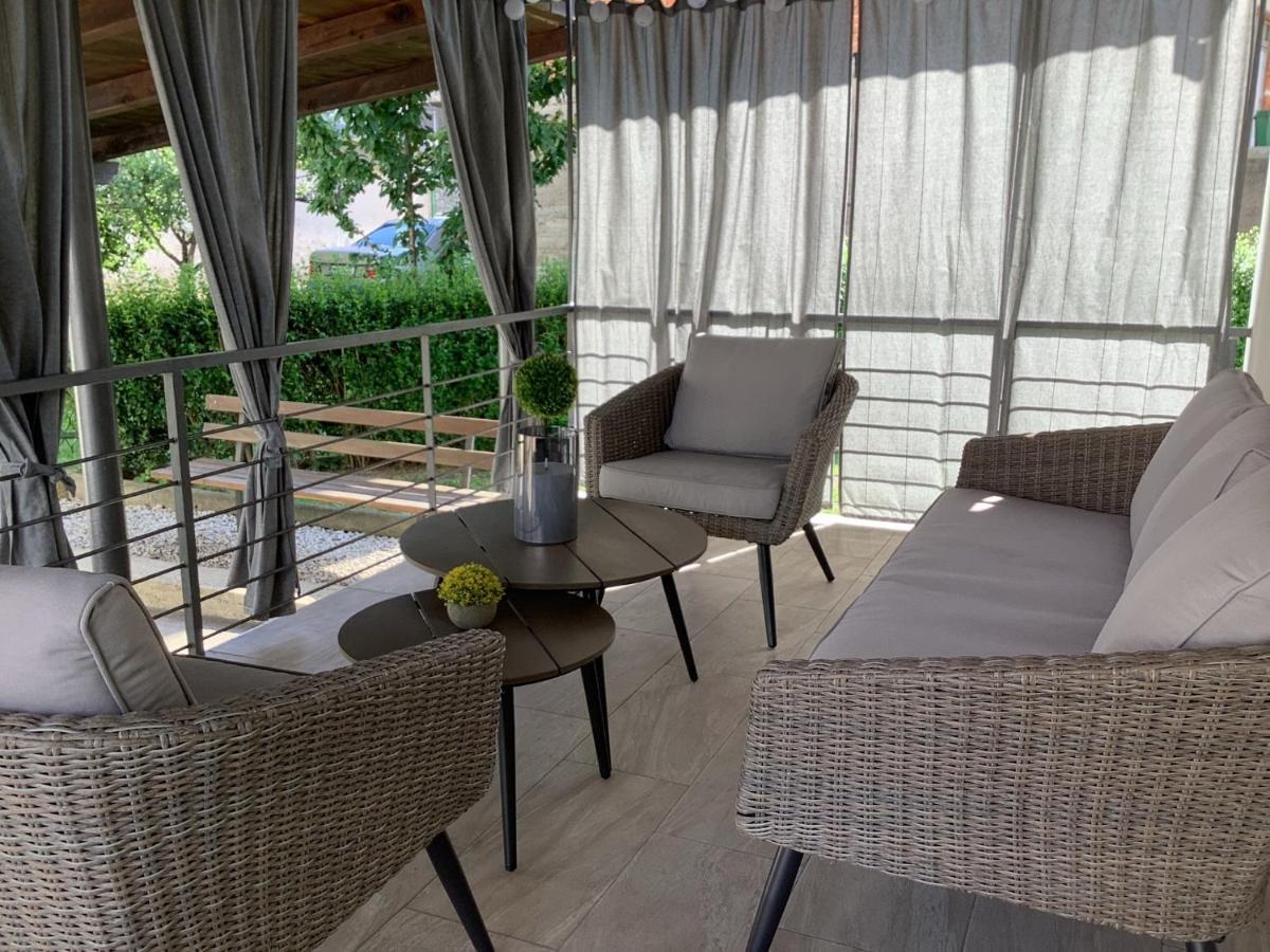 Apartman Sonas 2 With Free Private Parking Karlovac Εξωτερικό φωτογραφία